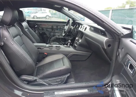 2022 Ford Mustang Ecoboost Premium Fastback z USA, uszkodzony, nr VIN 1FA6P8TH2N5144669